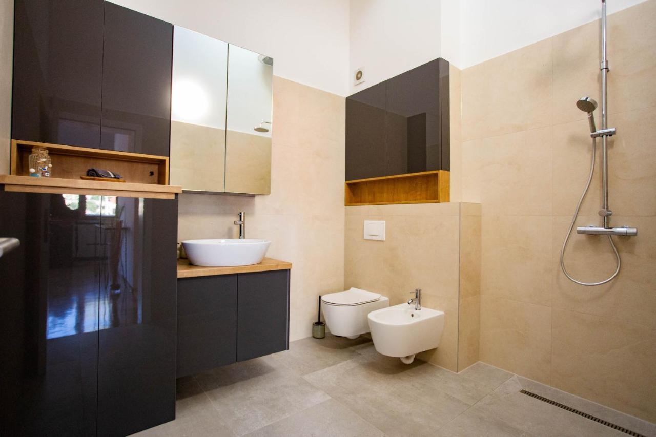 Sky Penthouse Old Bridge With Sauna And Jacuzzi Mostar Exterior photo